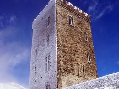 Torre Belvedere Maloja con vista sulla Bregaglia